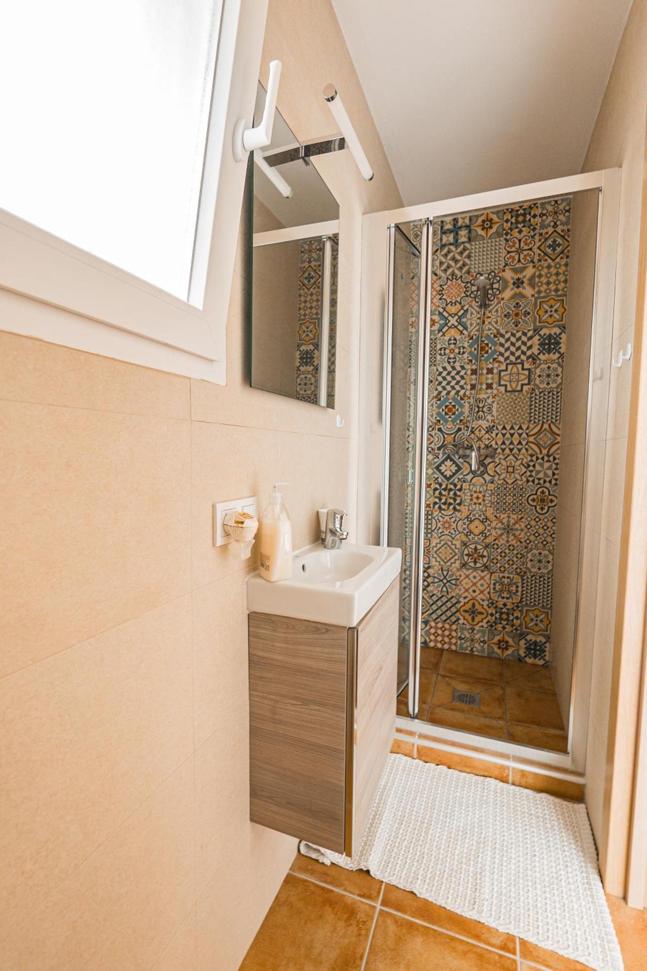 Casa Maria Top Floor Studio Apartment With Swimming Pool 哈维亚 外观 照片