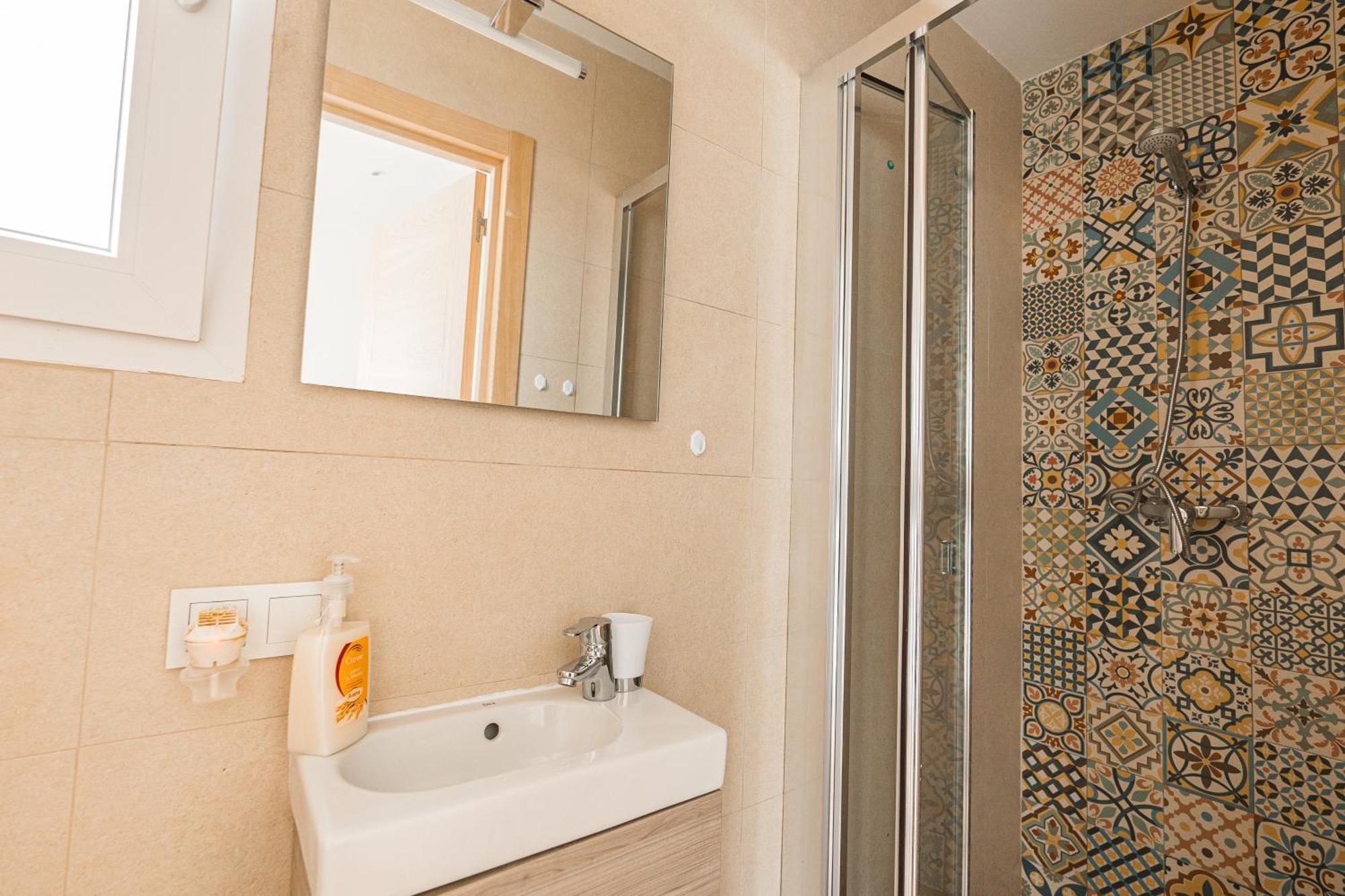 Casa Maria Top Floor Studio Apartment With Swimming Pool 哈维亚 外观 照片